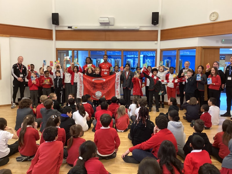 Leyton Orient Players Inspire Primary Pupils to Love Reading