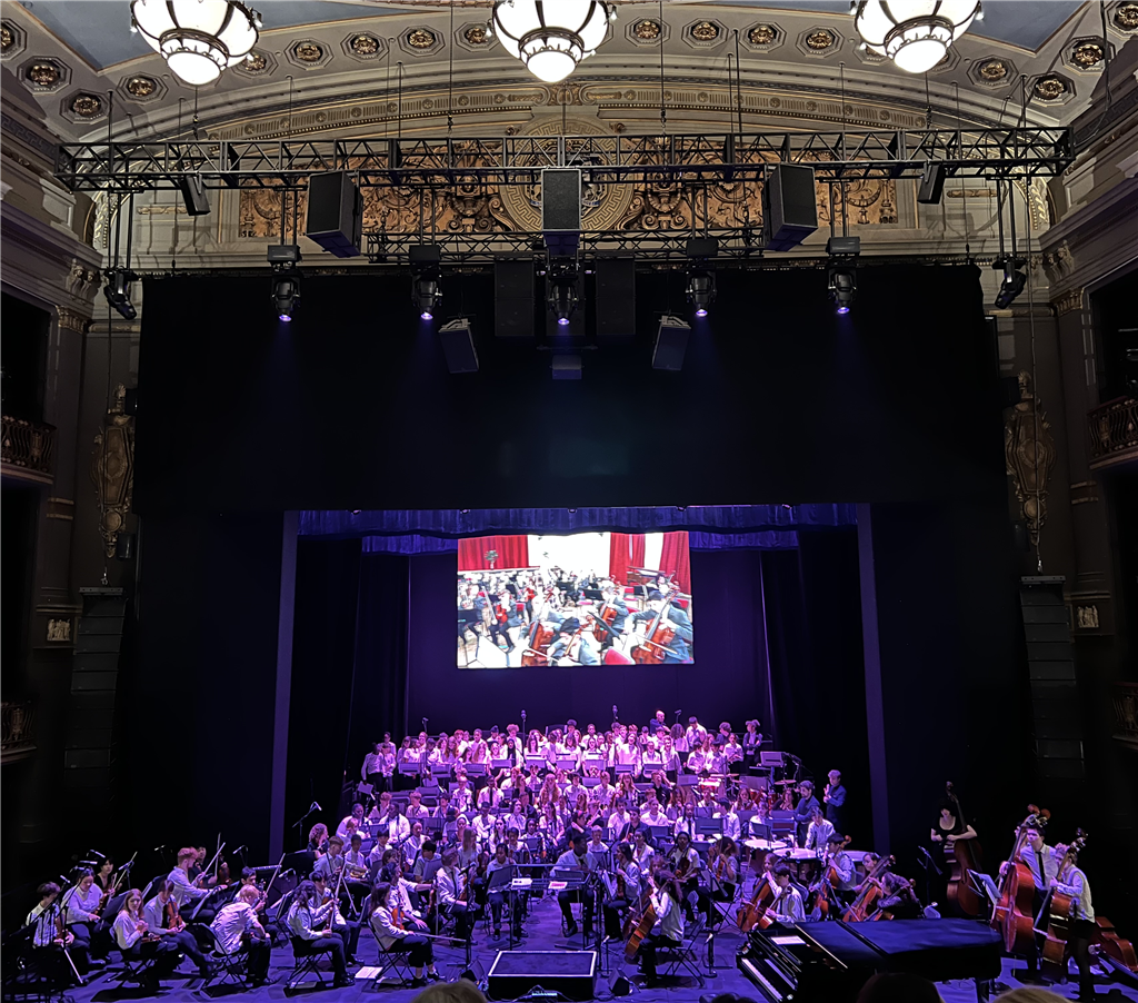 Young musicians at Barnsley Academy perform with international music stars in London