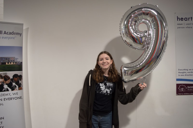 Hartshill Students Delight at Grade 9s